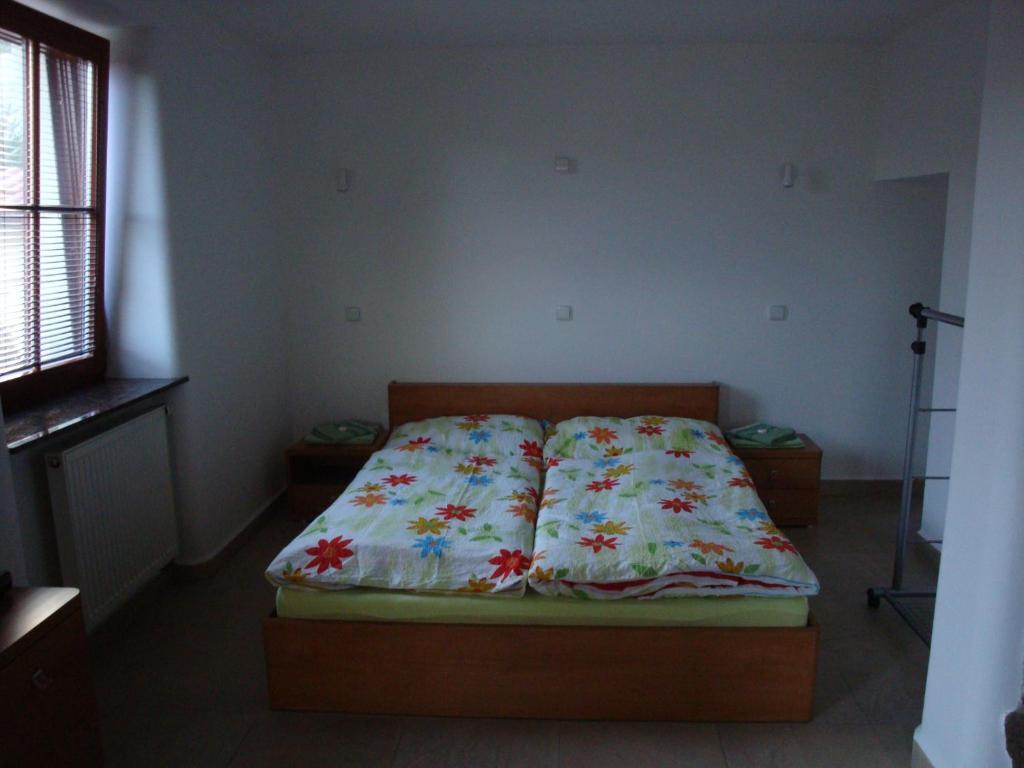 Apartman Augsten เชสกี้ครุมลอฟ ภายนอก รูปภาพ